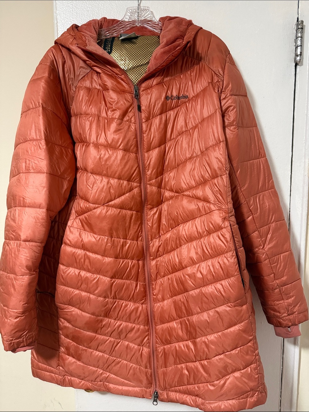 Columbia Women's Rust-Orange Hooded Packable Puffer Jacket